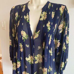 Joie Navy Blue Floral Silk Blouse • Size Small • Pleated Front • Long Sleeve